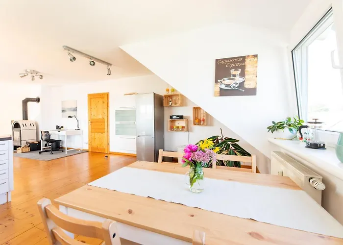 Appartement Grosse 120 Qm Ferienwohnung Fuer 6-12 Personen Mit Parkplatz Nahe Bamberg Adelsdorf