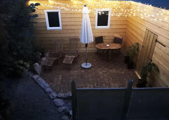 Grosse 120 Qm Ferienwohnung Fuer 6-12 Personen Mit Parkplatz Nahe Bamberg *