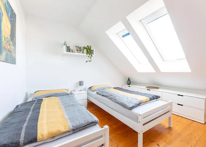 Grosse 120 Qm Ferienwohnung Fuer 6-12 Personen Mit Parkplatz Nahe Bamberg