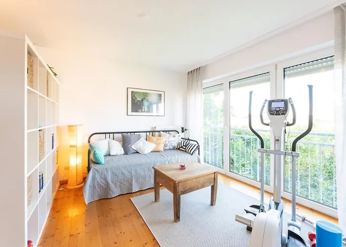 Grosse 120 Qm Ferienwohnung Fuer 6-12 Personen Mit Parkplatz Nahe Bamberg * Adelsdorf
