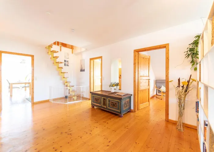Appartement Grosse 120 Qm Ferienwohnung Fuer 6-12 Personen Mit Parkplatz Nahe Bamberg Adelsdorf